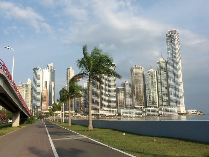 Auf der Cinta Costera