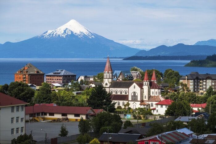 Puerto Varas mit Vulkan Osorno