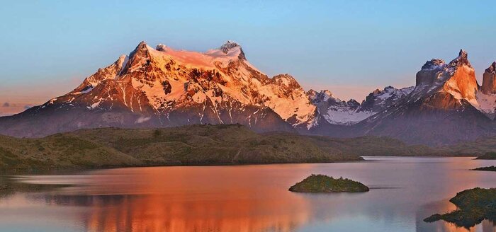 Torres del Paine im Sonnenuntergang