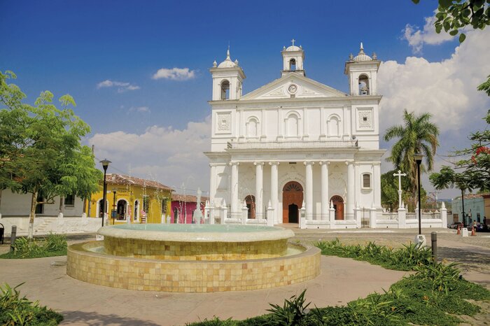 Suchitoto in El Salvador