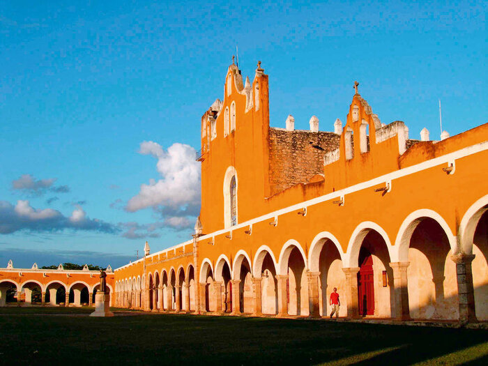 Izamal - Claudia Ortel