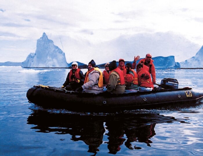 Mit dem Zodiac zwischen den Eisbergen