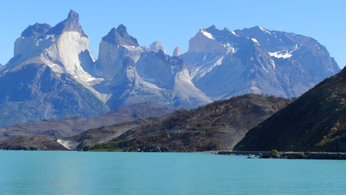Blick auf das Paine-Massiv im Torres del Paine Nationalpark