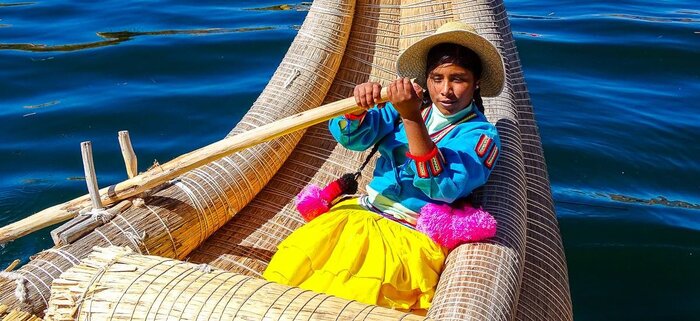 Schilfboot auf dem Titicacasee